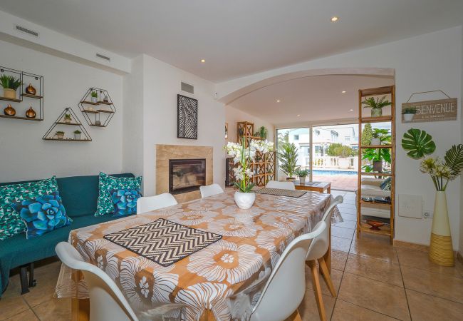 Villa à Empuriabrava - LV15 FALCONERA