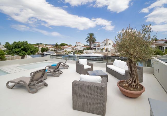 Villa à Empuriabrava - LV18 TER 6A     LOS GRANJEROS