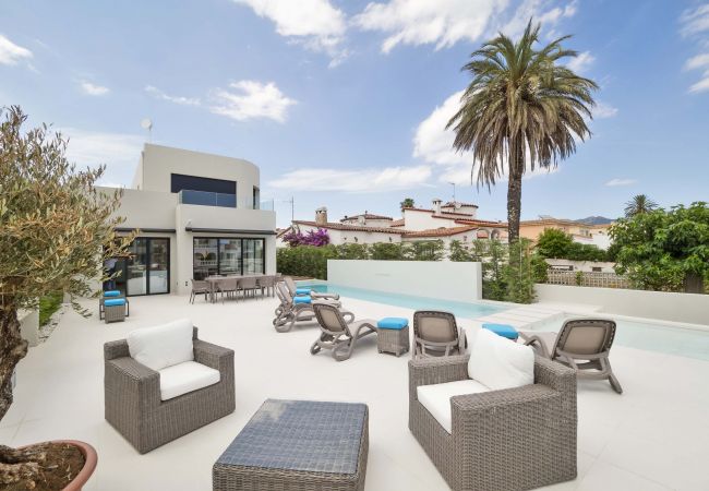 Villa à Empuriabrava - LV18 TER 6A     LOS GRANJEROS