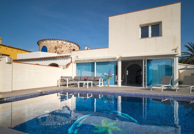 villa à Empuriabrava - LV19 FALCONERA 19