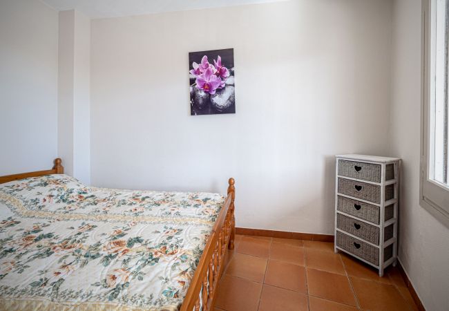 Appartement à Empuriabrava - ILA30 POBLAT TIPIC