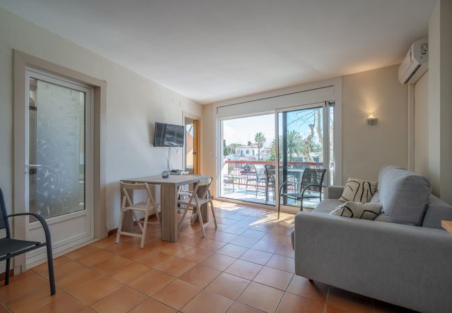 Appartement à Empuriabrava - ILA30 POBLAT TIPIC