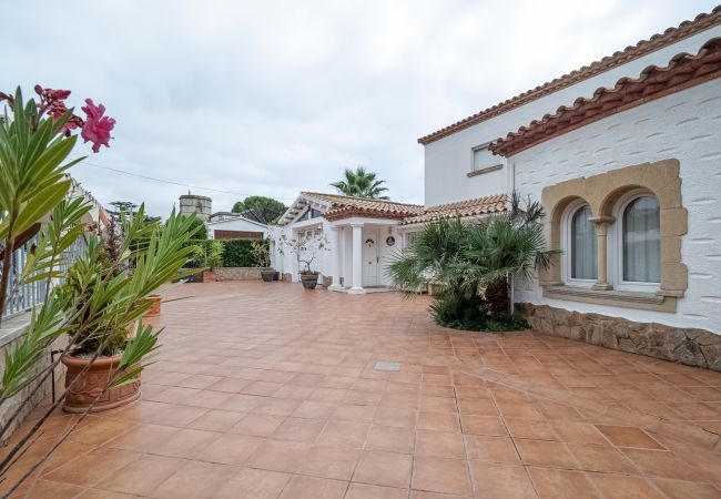 Villa à Empuriabrava - LV34 carmenço