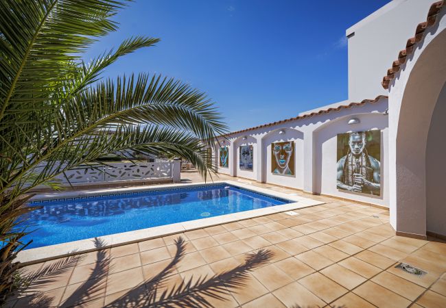 Villa à Empuriabrava - LV34 carmenço