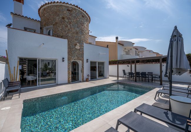 Villa à Empuriabrava - LV37 EBRE 29