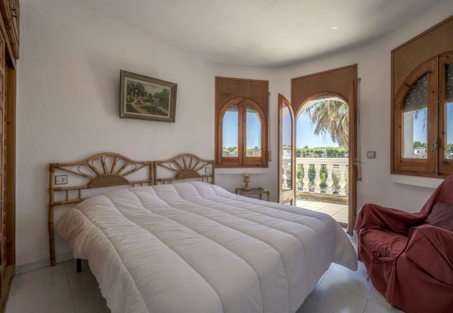 Villa à Empuriabrava - LV10 ALBERES