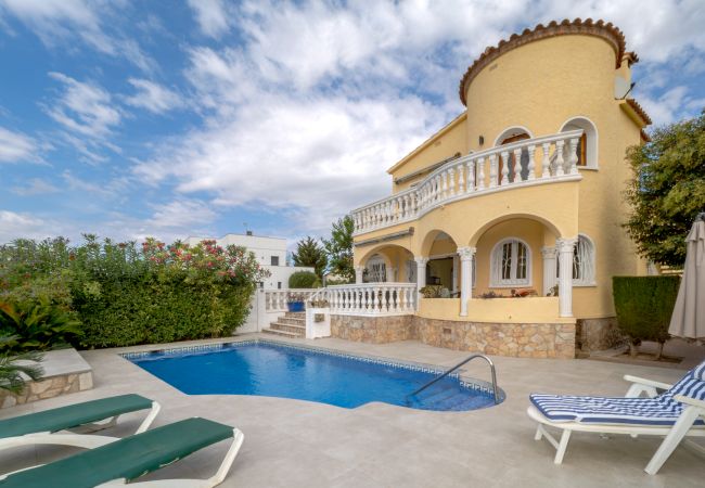 Villa à Empuriabrava - LV10 ALBERES