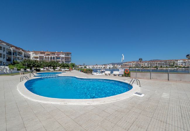 Appartement à Empuriabrava - ILA35