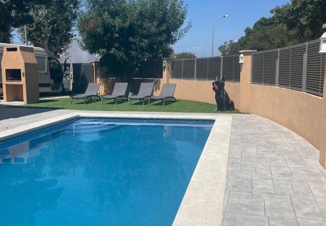 Villa à Empuriabrava - LV30 LLOBREGAT 24