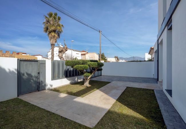 Villa à Empuriabrava - LV14 EBRE 22A