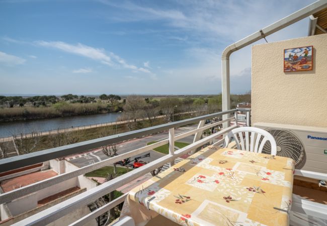 Appartement à Empuriabrava - ILA23 DELTA MUGA PARCK