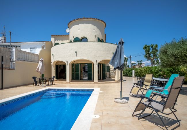 Villa à Empuriabrava - LV38 NOGUERA