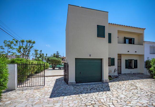 Villa à Empuriabrava - LV38 NOGUERA