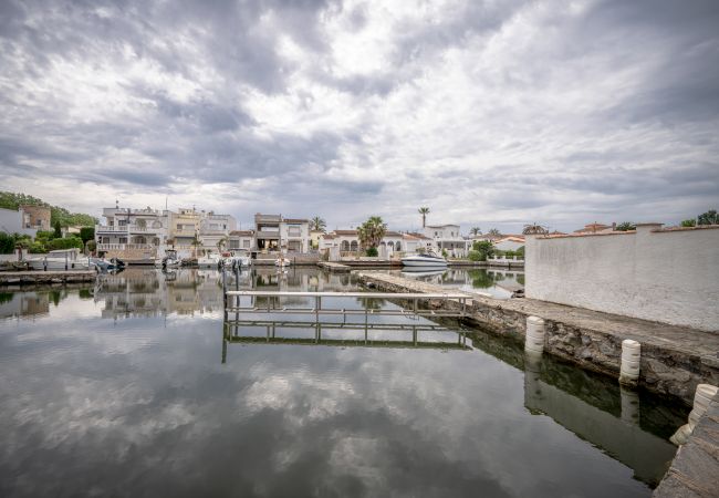 Maison mitoyenne à Empuriabrava - LV41 liobregat