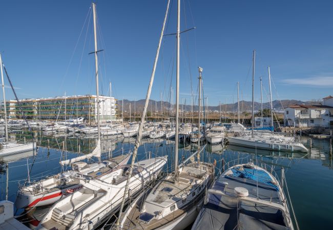  à Empuriabrava - ILA37 port ROYAL