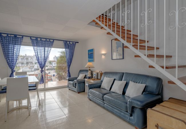 Maison mitoyenne à Empuriabrava - LV21 LIOBREGAT