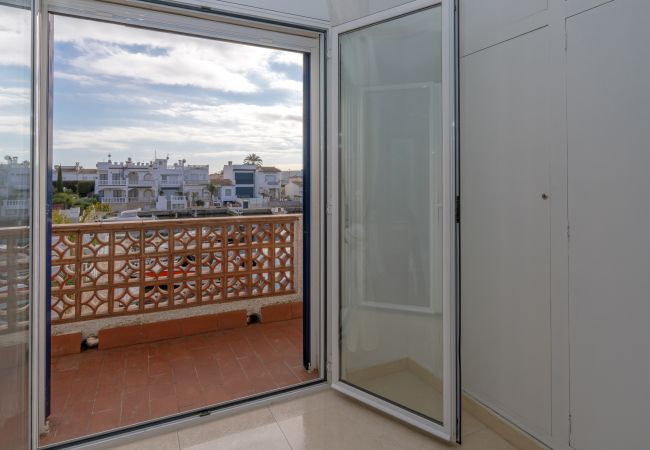 Maison mitoyenne à Empuriabrava - LV21 LIOBREGAT