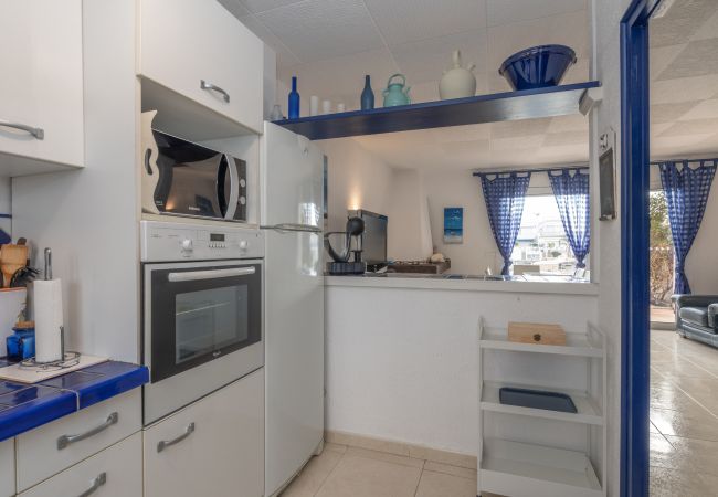 Maison mitoyenne à Empuriabrava - LV21 LIOBREGAT