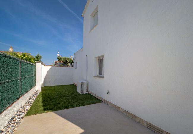 Maison à Empuriabrava - ILV01 MONTGRI