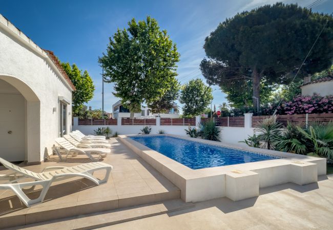 Maison à Empuriabrava - ILV01 MONTGRI