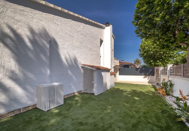 Maison à Empuriabrava - ILV01 MONTGRI