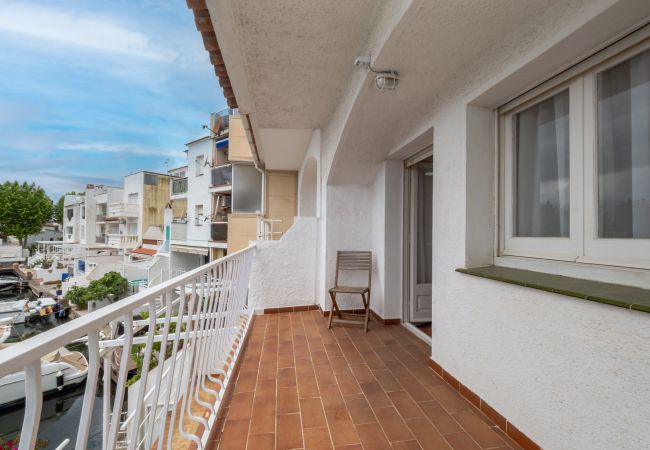 Maison mitoyenne à Empuriabrava - LV07 PORT BANYULS