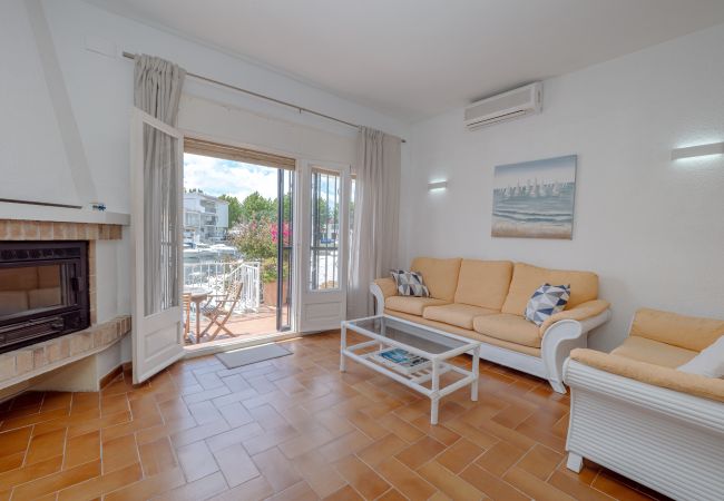Maison mitoyenne à Empuriabrava - LV07 PORT BANYULS