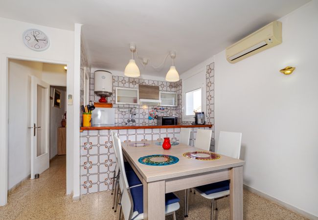 Appartement à Empuriabrava - ILA13 POBLAT TIPIC