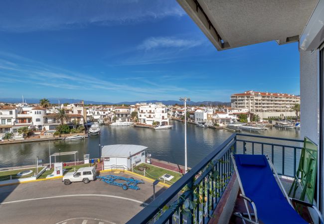 Appartement à Empuriabrava - ILA13 POBLAT TIPIC