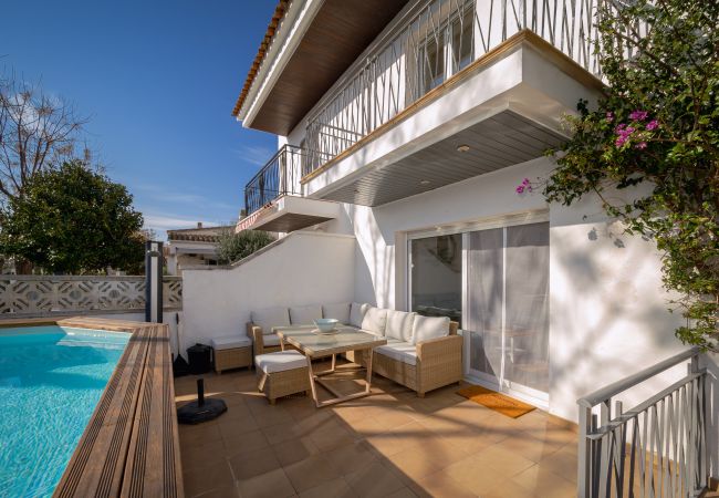 Maison à Empuriabrava - ILV03 MONTSENY