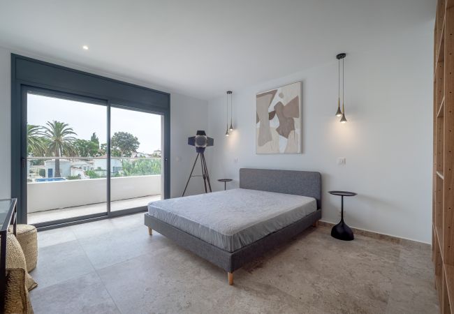 Villa à Empuriabrava - LV21 CAP RAS